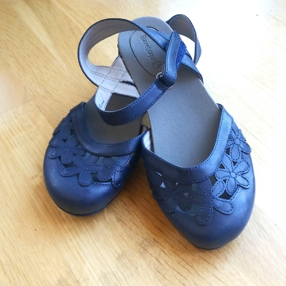 Baretraps sandals